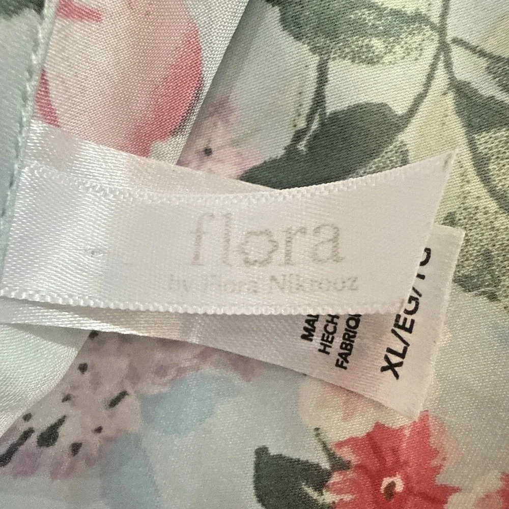 FLORA nikrooz slip